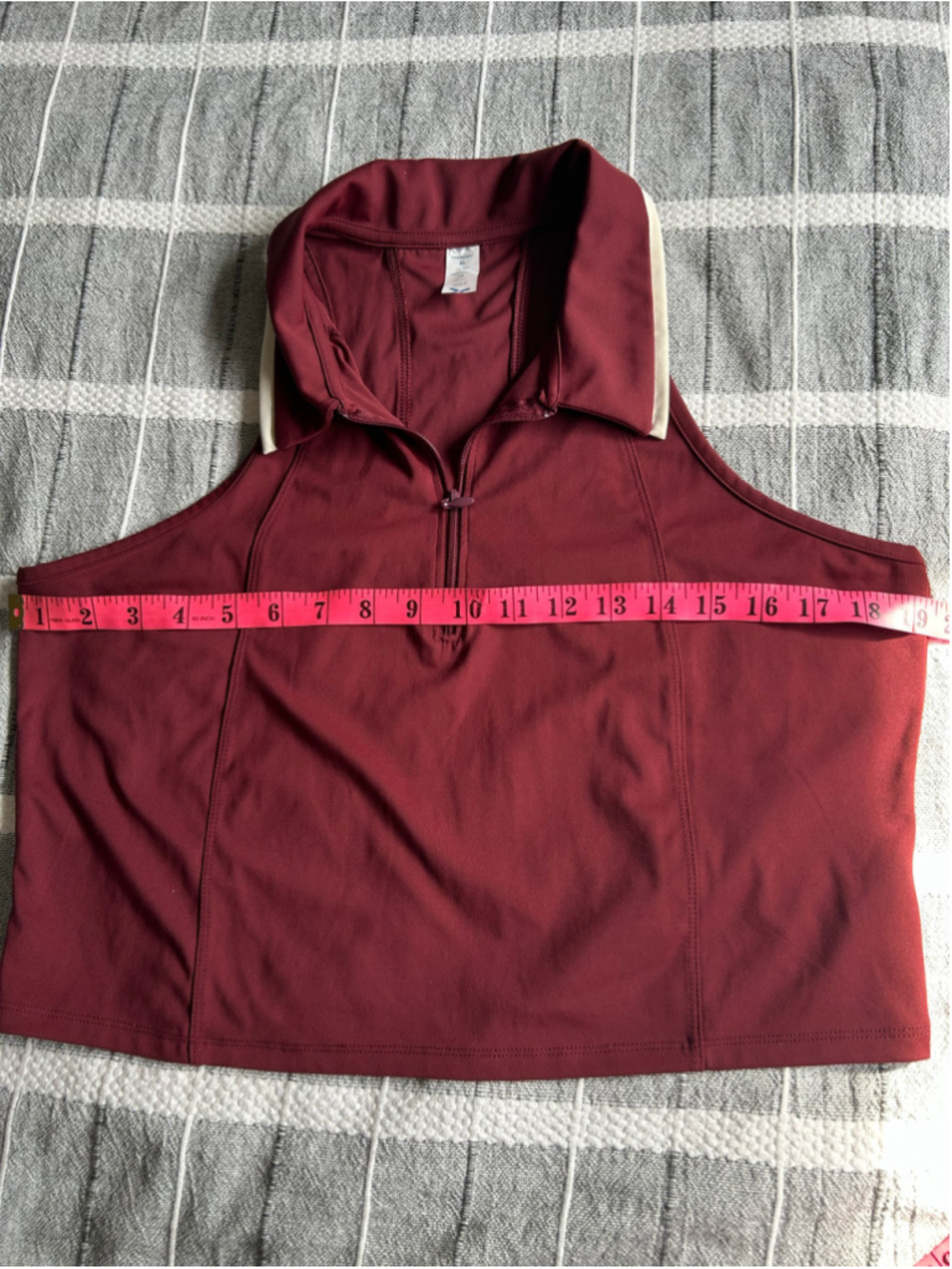 ๐ Old Navy Burgundy Powersoft Go-Dry Crop Top Size XL - Picture 5 of 6